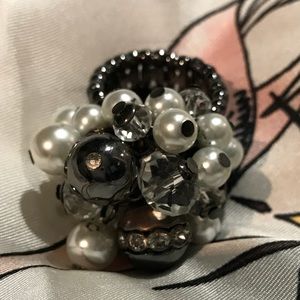 🛑 sold🛑 Fun and fabulous Statement ring!!!